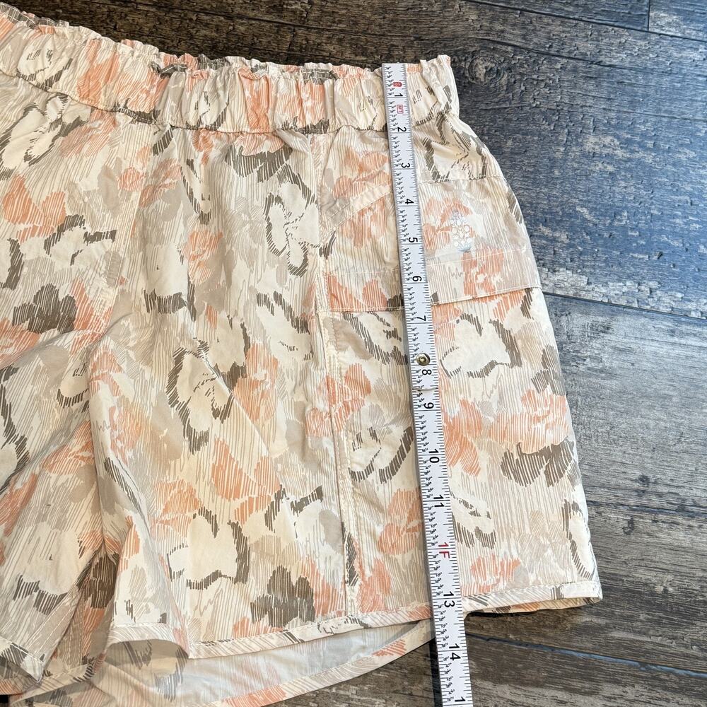 Free People Movement‎ In the Wild Printed Shorts Small Ivory Combo Pink Gray NEW - Picture 12 of 14